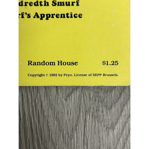 Smurf Mini Storybooks by Peyo Set of 4 Paperback 1980 1982 Smurf In The Air - Picture 9 of 13